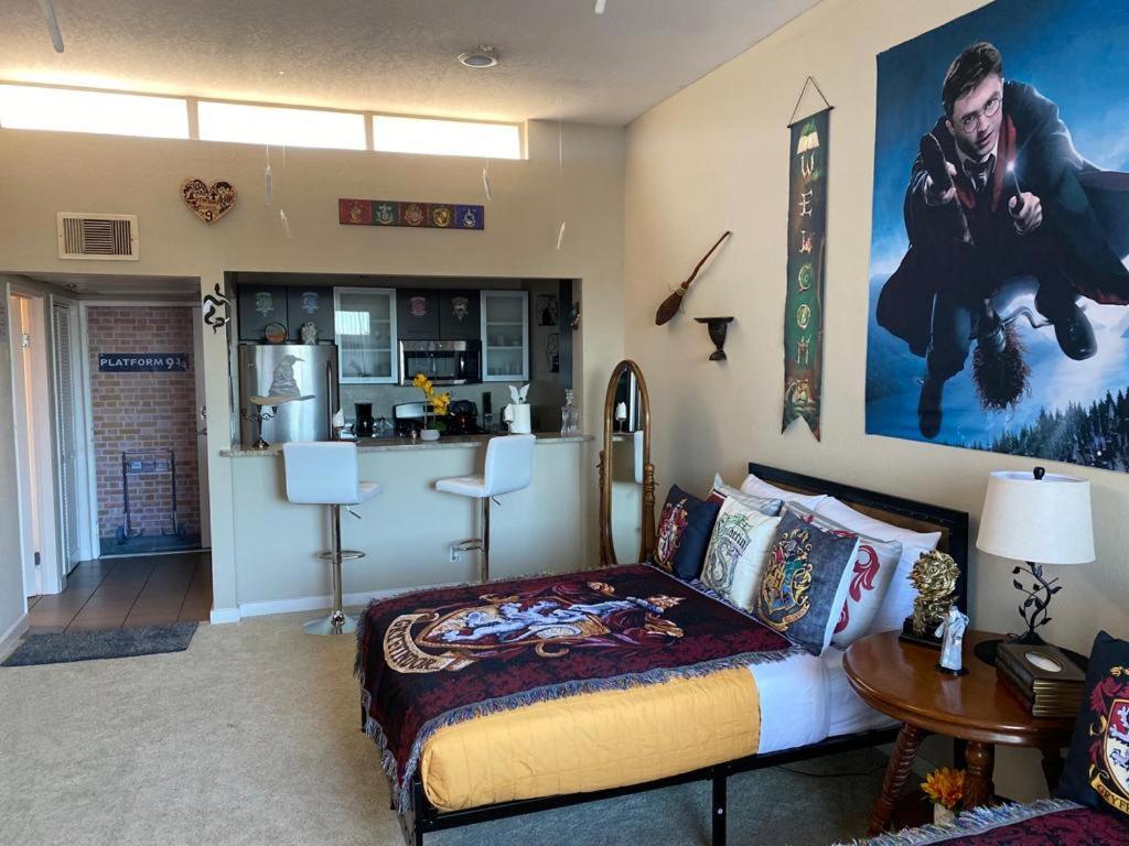 Mario, Harry Potter, Disney & Not Themed Loft Universal Studios 10Min Loft Apartment Лос-Анджелес Экстерьер фото