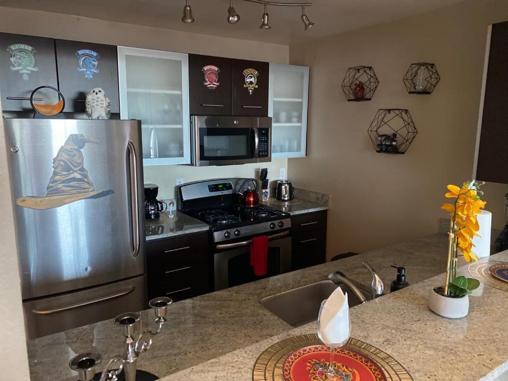 Mario, Harry Potter, Disney & Not Themed Loft Universal Studios 10Min Loft Apartment Лос-Анджелес Экстерьер фото