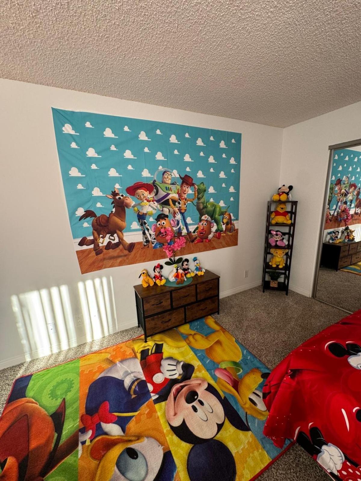 Mario, Harry Potter, Disney & Not Themed Loft Universal Studios 10Min Loft Apartment Лос-Анджелес Экстерьер фото