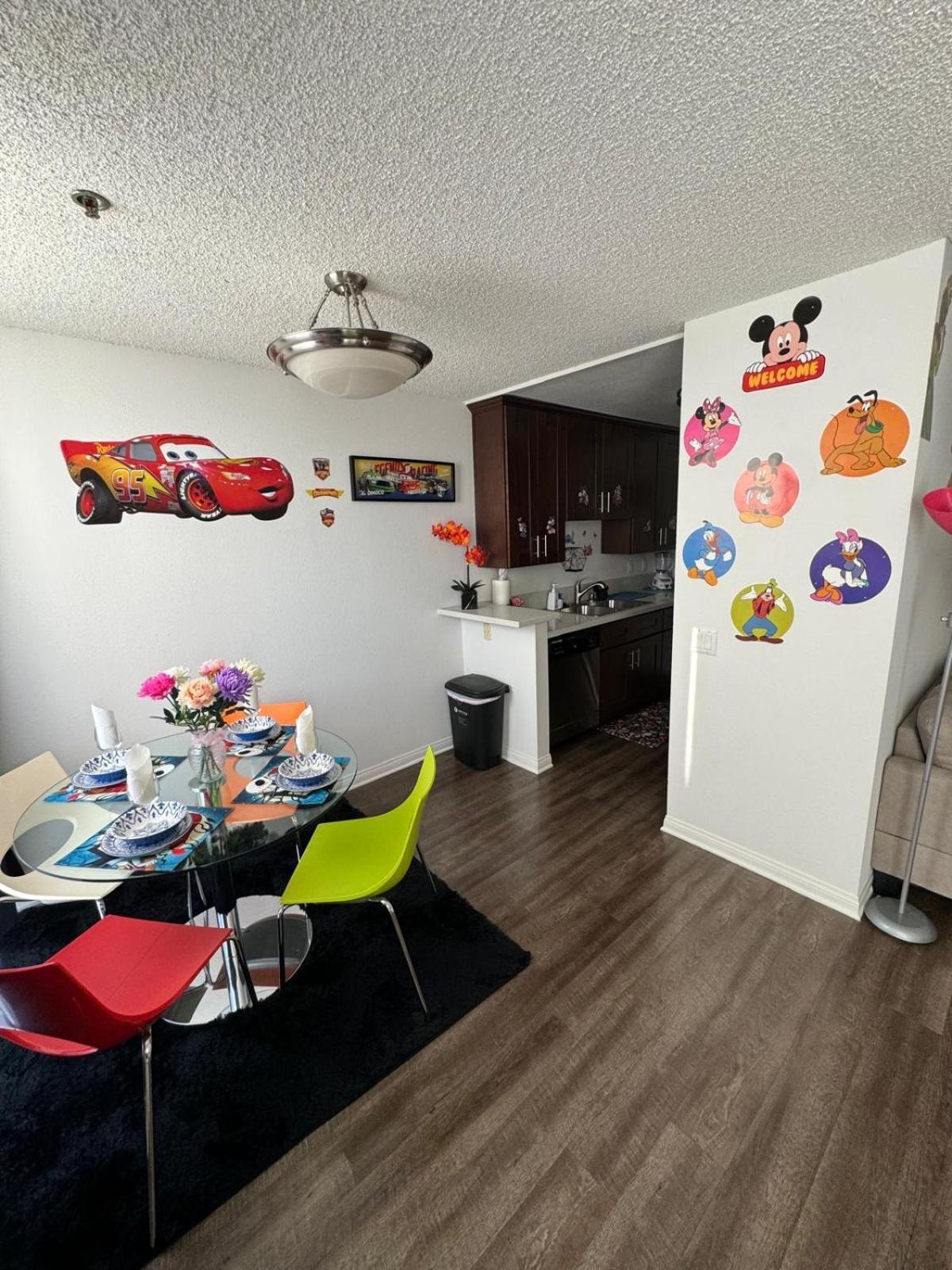 Mario, Harry Potter, Disney & Not Themed Loft Universal Studios 10Min Loft Apartment Лос-Анджелес Экстерьер фото