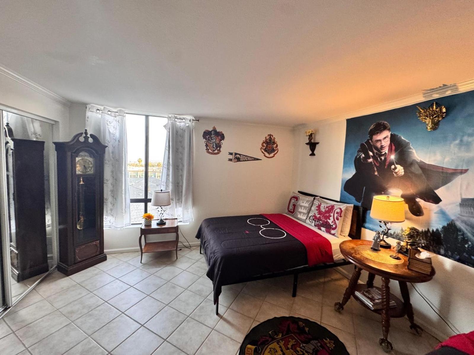 Mario, Harry Potter, Disney & Not Themed Loft Universal Studios 10Min Loft Apartment Лос-Анджелес Экстерьер фото