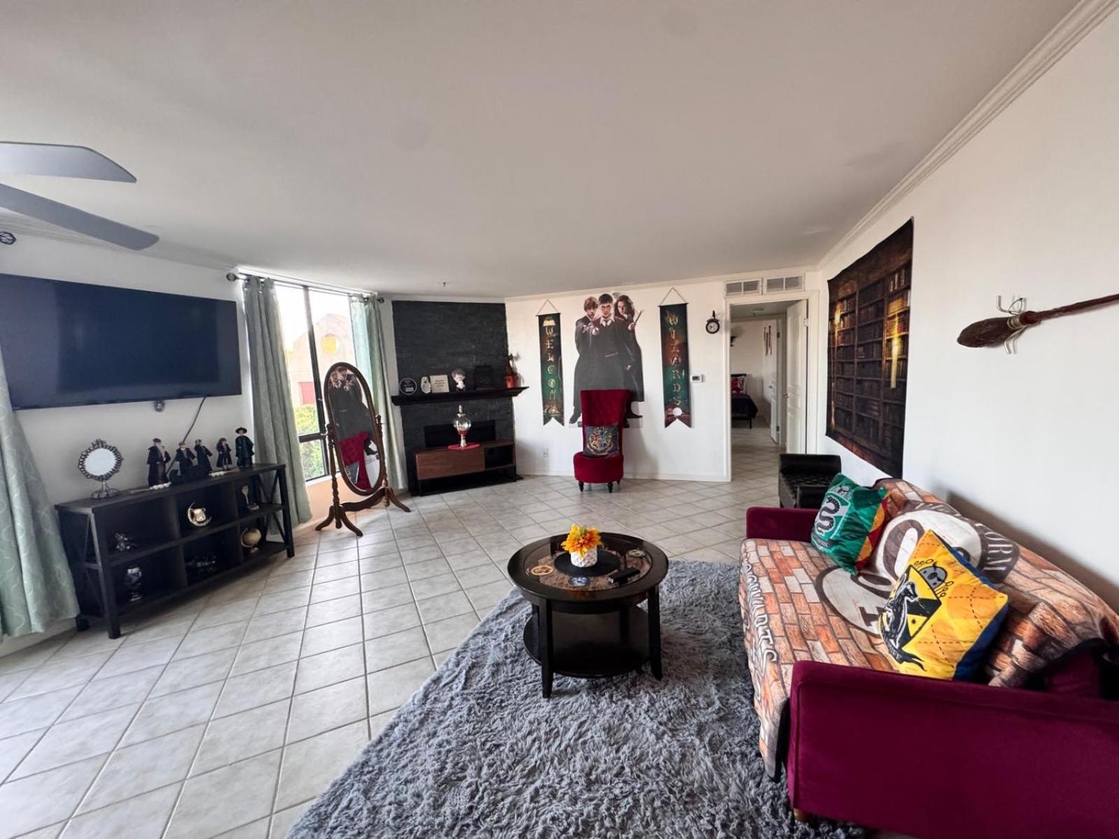 Mario, Harry Potter, Disney & Not Themed Loft Universal Studios 10Min Loft Apartment Лос-Анджелес Экстерьер фото
